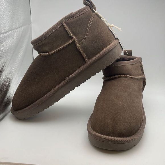 CUSHIONAIRE womens Cozy Ankle Boot Size 8.5 TAUPE - Picture 7 of 7